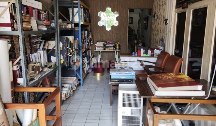 Rumah Strategis Pusat Kota di Semarang Tengah 2