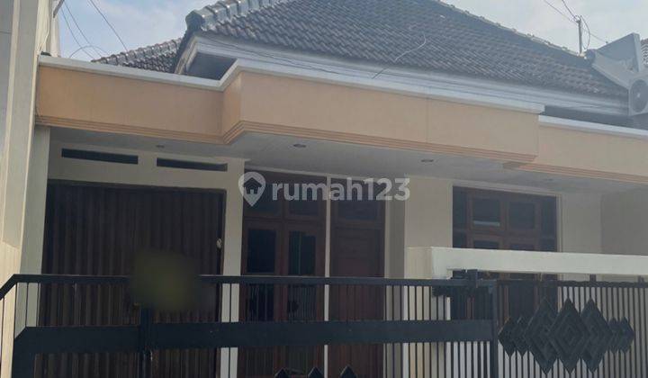 Rumah Tengah Kota Dekat Bandara, Semarang Barat 1