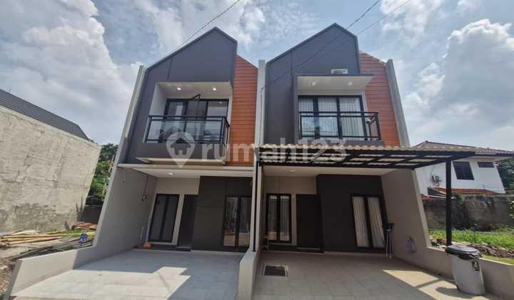 Rumah Siap Huni Cibubur Jakarta Timur 3 Kt 3 Km Dekat LRT & Tol Rumah Siap Huni Cibubur Jakarta Timur 3 Kt 3 Km Dekat LRT & Tol