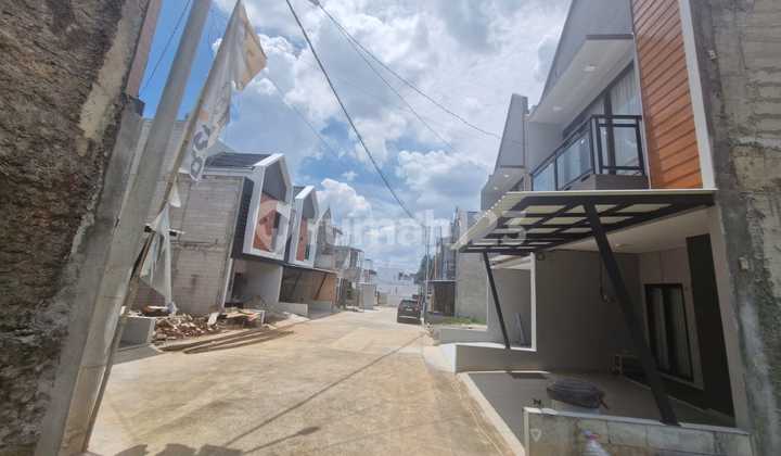 Nice House Near LRT Harjamukti Cibubur East Jakarta, Cheap Freehold 2