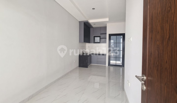Rumah Baru 2 Lantai Dekat Toll dan LRT Cibubur Free Biaya SHM Rumah Baru 2 Lantai Dekat Toll dan LRT Cibubur Free Biaya SHM