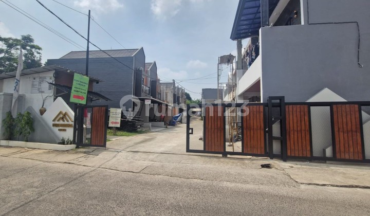 Rumah Bagus di Cibubur Jakarta Timur Dekat LRT dan Toll SHM Rumah Bagus di Cibubur Jakarta Timur Dekat LRT dan Toll SHM