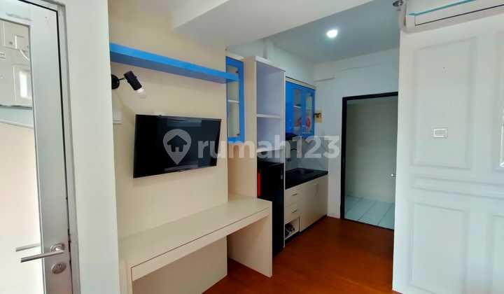 Furnished Baru 2 Bedroom Lokasi Tengah Kota Strategis di Grand Asia Afrika Apartemen Furnished Baru 2 Bedroom Lokasi Tengah Kota Strategis di Grand Asia Afrika Apartemen