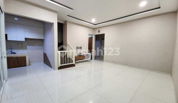 Sewa Rumah Minimalis Sayap Moh Toha