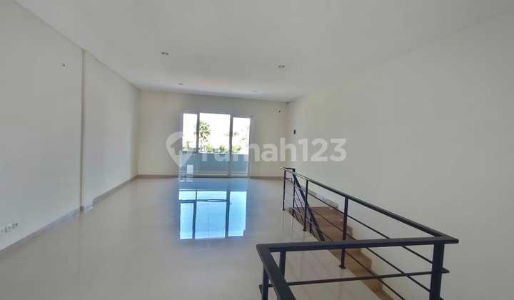 Blue Bernard Shop House 1