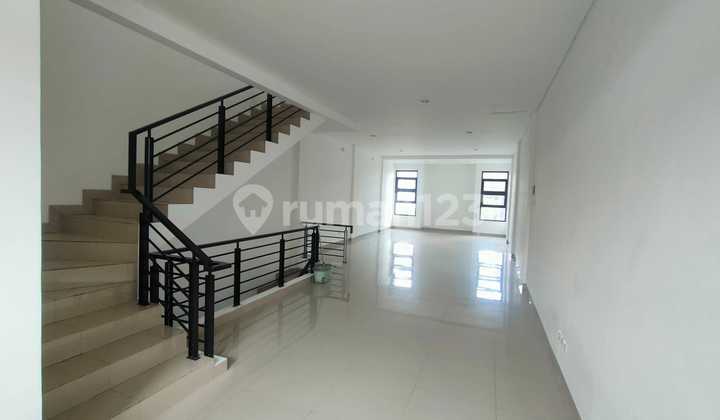 Sewa Ruko Mainroad Siap.pakai Di Batununggal