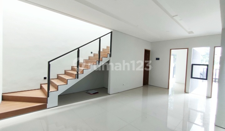 NEW HOUSE SETRA DUTA GRANDE