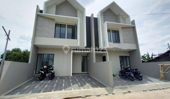 RUMAH BARU MINIMALIS  DIBAWAH 2M 1