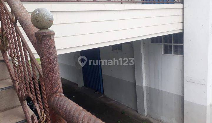 GUDANG TERAWAT PRIGEN 8