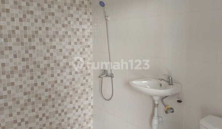 Dijual Rumah Baru di Taman Holis Indah 2 2