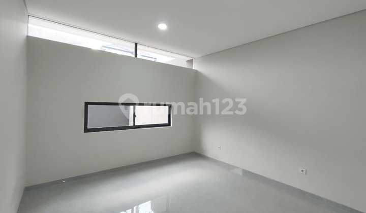 New Modern Minimalist House Model in Batununggal 2