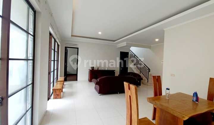 Sewa Rumah Luas Dan Bagus Kbp