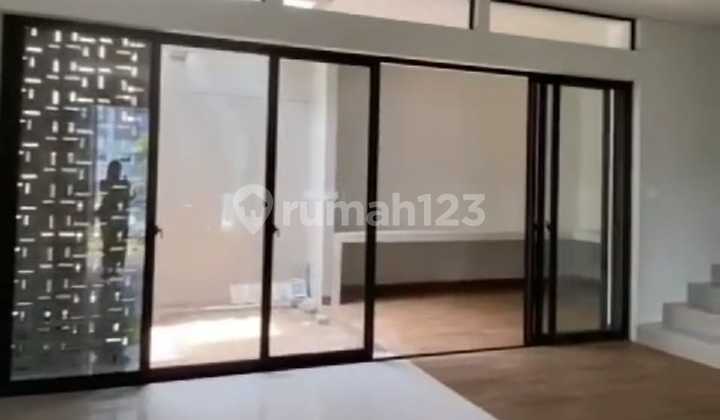 Sewa Rumah Cluster Flora Summarecon 1