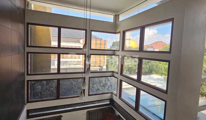 Rumah Lux Batununggal Rumah Lux Batununggal