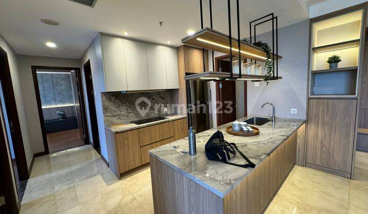 BAGUS MEWAH 3 BR HEGARMANAH RESIDENCE 2