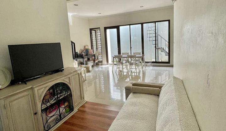 Jual Rumah Bagus Minimalis Di Summarecon Bandung Jual Rumah Bagus Minimalis Di Summarecon Bandung