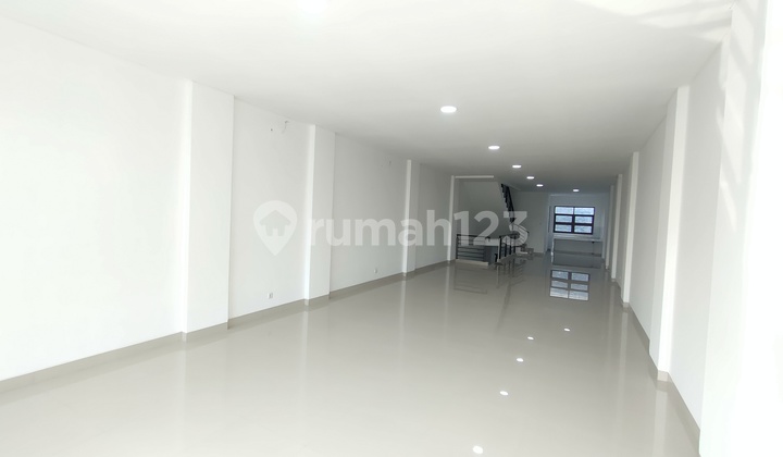 Rent a Brand New 100% Shop House in Batununggal 2