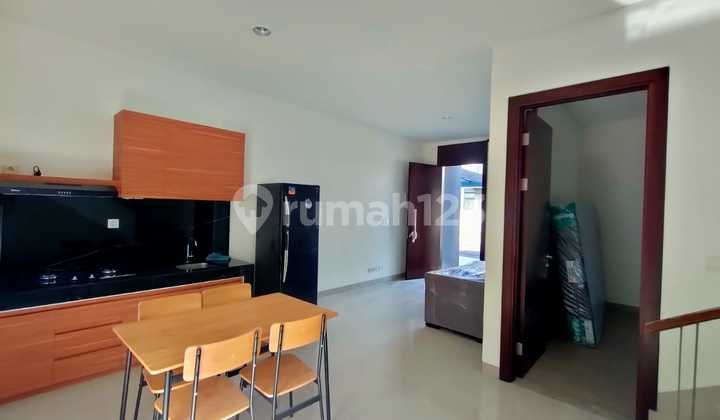 Furnished Baru Sewa Rumah Baru Podomoro 2