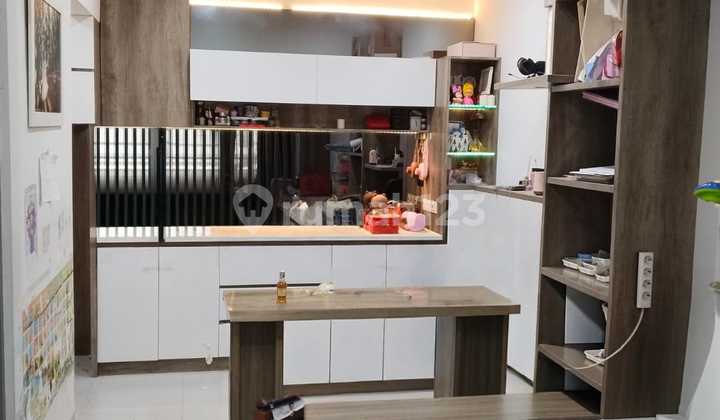 Furnished Minimalist Tiny House 2