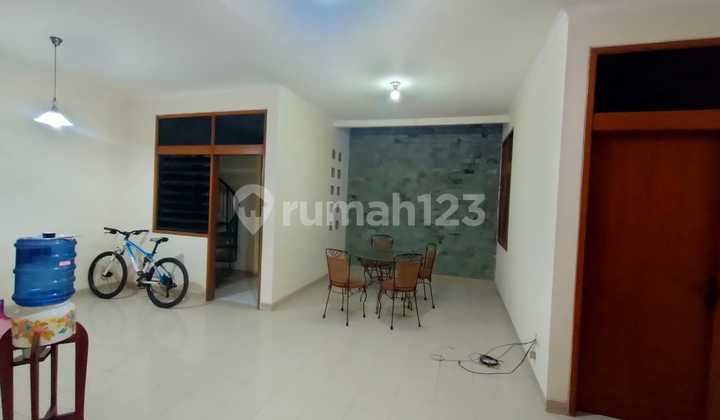 Baru Beres Renovasi Rumah Batununggal