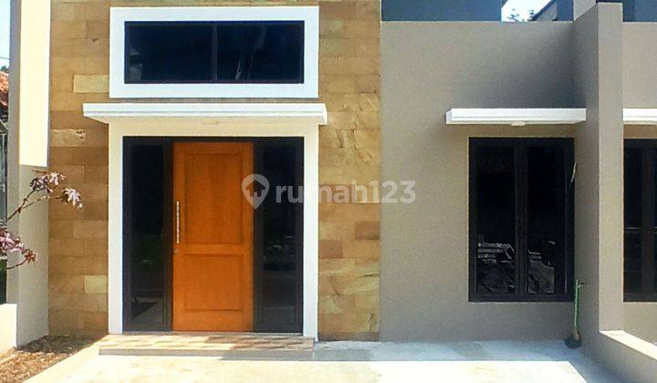 Rumah Minimalis Modern Nan Asri 1