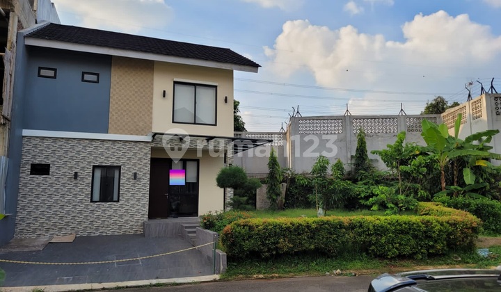 Rumah bagus di cluster bohemia 5