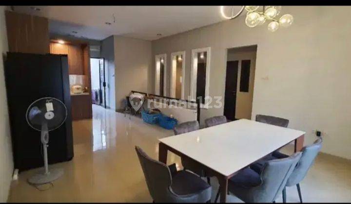 Rumah SHM Sudah Renovasi di Komplek Jembatan Dua Arwana Selatan 13