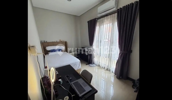 Rumah SHM Sudah Renovasi di Komplek Jembatan Dua Arwana Selatan 19