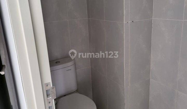 Jual cepat Apartemen Serpong Garden Baru Unfurnished 4