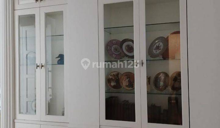 Rumah Bagus di Menteng Full Furnished 2