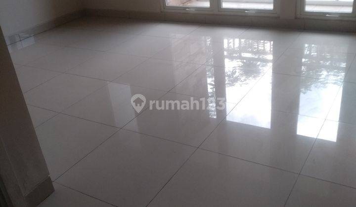 rumah exlusif diatas moll lingkungan terpilih Rumah 1