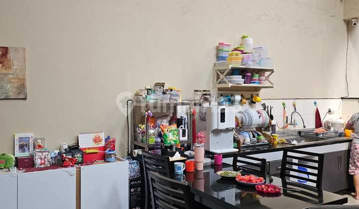 For Sale House on Jl. Bekasi Barat Iv Selling Price IDR 3.5B Negotiable (H) 2