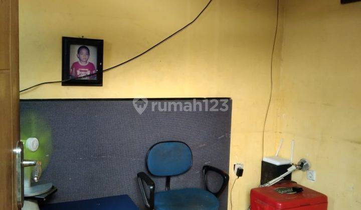 Rumah Bagus Unfurnished SHM di Atas Purigading, Bekasi 6