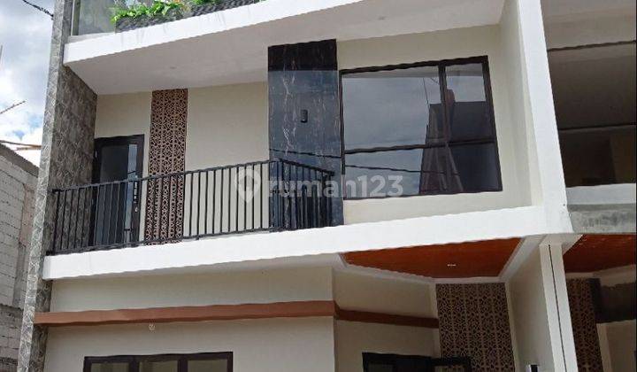 Rumah 3 Lantai Baru SHM di Wibawa Mukti 2, Bekasi Ready Stock 1