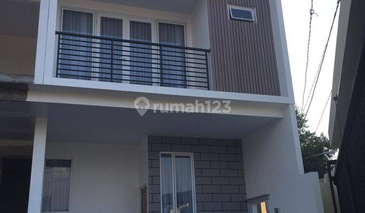 Rumah dijual di Cibubur Depok Leuwinanggung 1