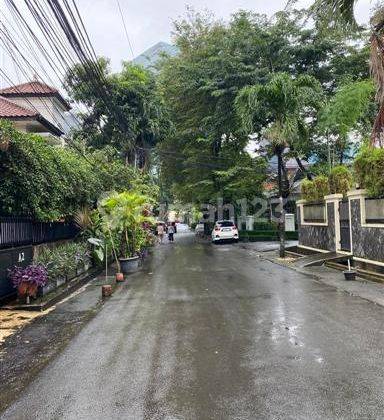 Rumah 2 Lantai Bagus Shm Di Kuningan Setiabudi , Jakarta Selatan 1