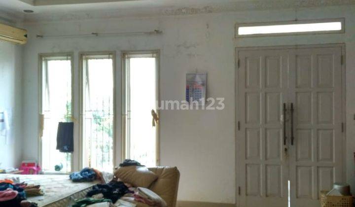 Rumah 2 Lantai Bagus di Komplek Pps Taman Galaxy Bekasi Selatan 2