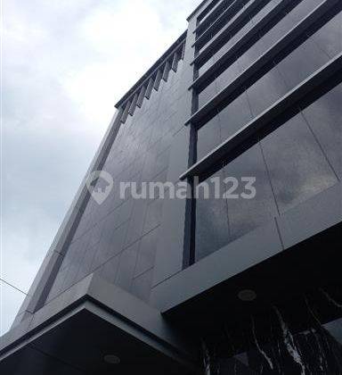 Dijual Gedung Perkantoran Baru 4,5 Lantai di Cawang Jakarta Timur 1