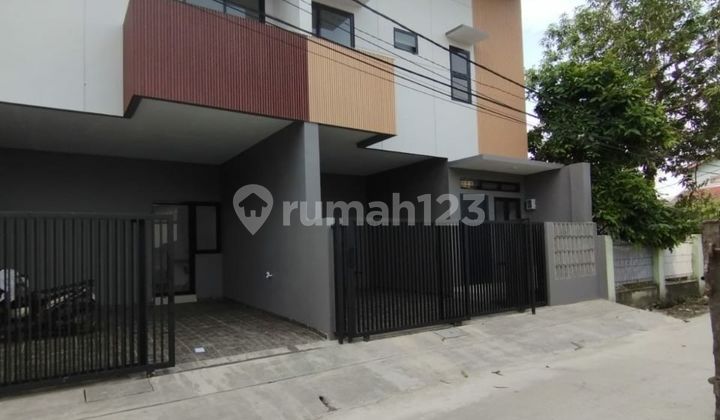 Jual Rumah Baru 2 Lantai Strategis Dekat Golden City Bekasi Utara Jual Rumah Baru 2 Lantai Strategis Dekat Golden City Bekasi Utara