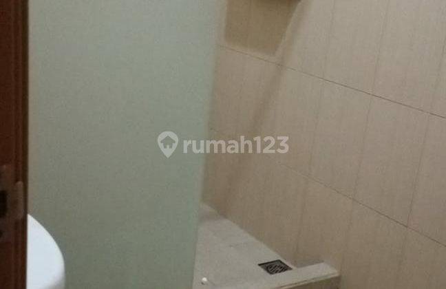 Rumah Dijual di Taman Galaxy Bekasi Selatan 1,5 Lantai Siap Huni 2