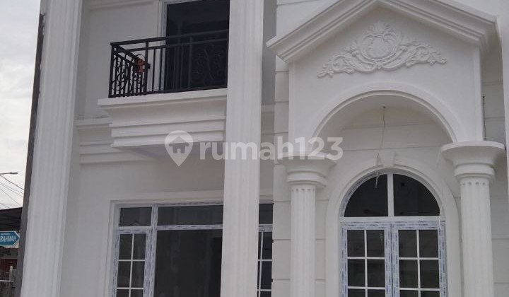 Super Strategic House For Sale in Kelapa Dua Wetan, East Jakarta 2