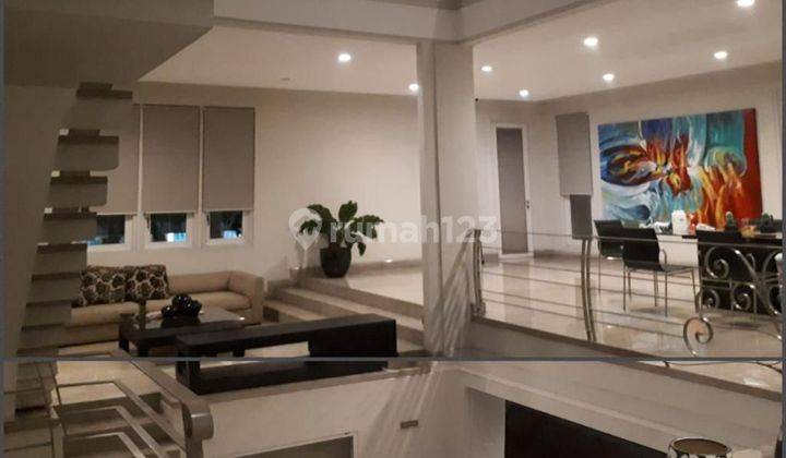 Rumah Mewah Pluit, di Komplek Favorit 1