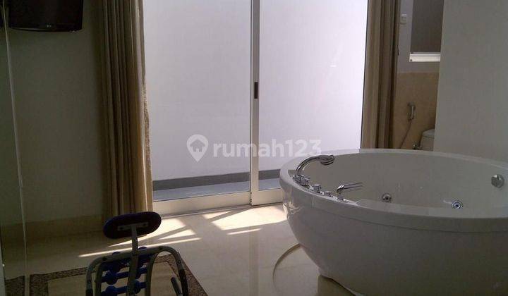 Rumah Mewah Pluit, di Komplek Favorit 2