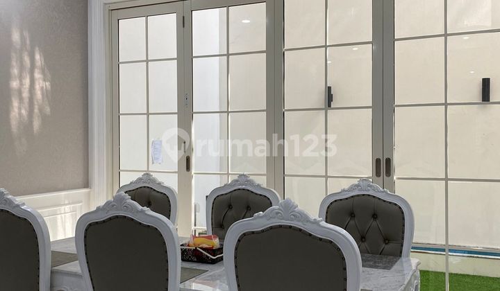 Rumah Pantai Indah Kapuk 200mtr, Furnished Interior, Renovated