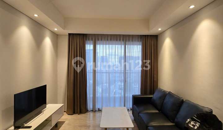 Goldcoast Apartment 1 Bedroom Furnished, Ada Ruang Tamu
