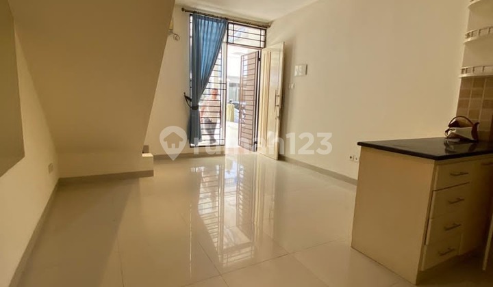 For Sale: Nice House Ready to Occupy in Kayara PIK. Area 4x12m.