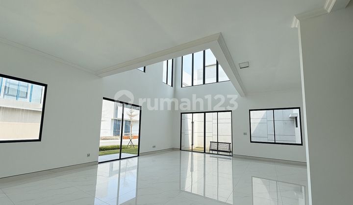 Selling at a Loss! House at Hoek Pasir Putih Residence Size 260m²