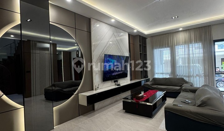 For Sale New Super Luxury House in Garden House Pik. Luxury Interior For Sale New Super Luxury House in Garden House Pik. Luxury Interior