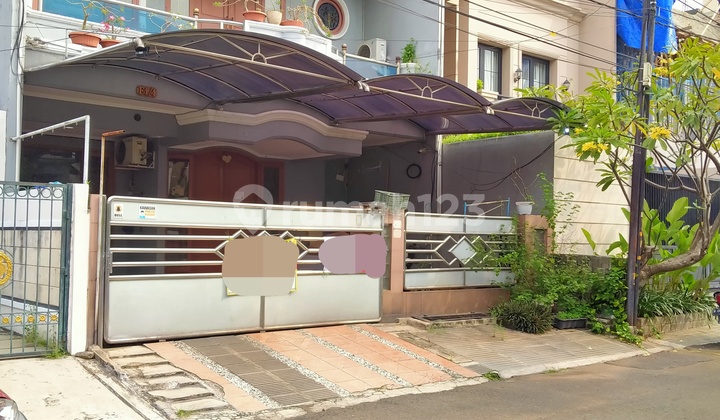 Puri Indah Hitung Tanah. Mepet Njop.