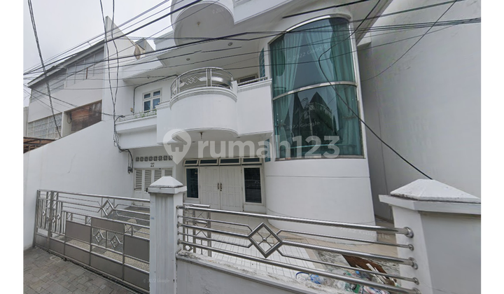 Below NJOP. Nice House in Petojo, Cideng. 1